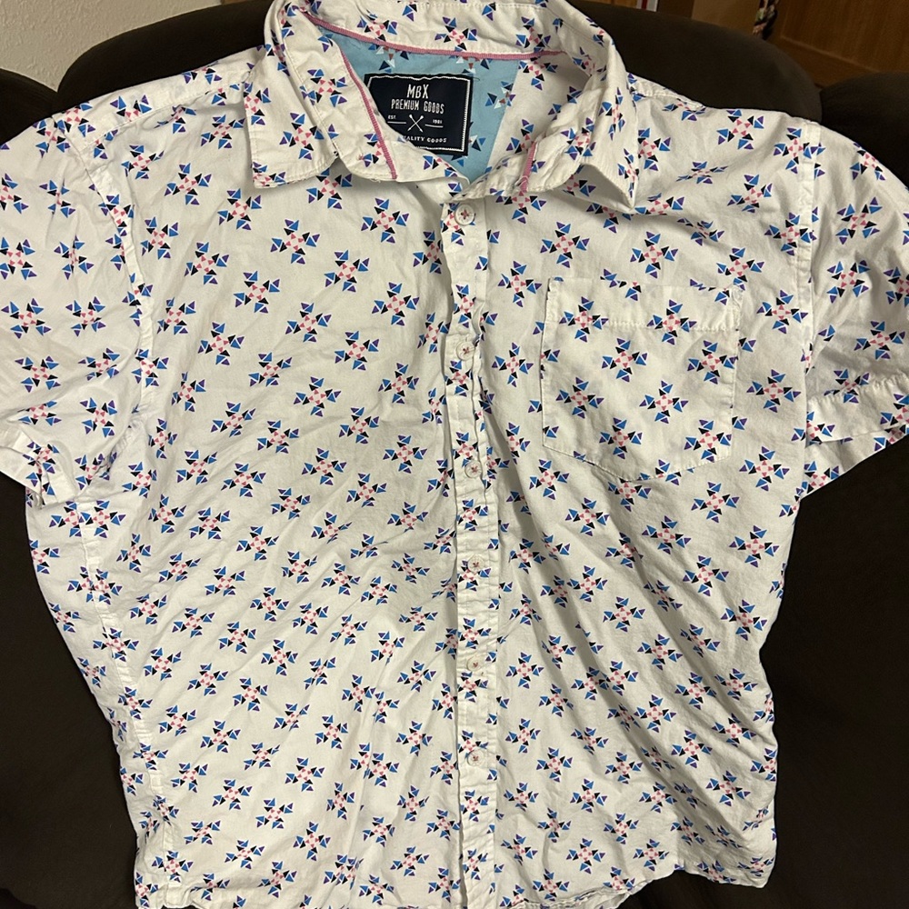Men’s button front M